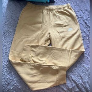 Men’s Nike Club fleece sweatpants